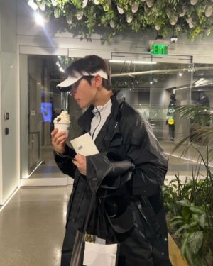 Cha Eun-woo Instagram - Goodbye 2023
새해 복 많이 받으세요🧧🥰
