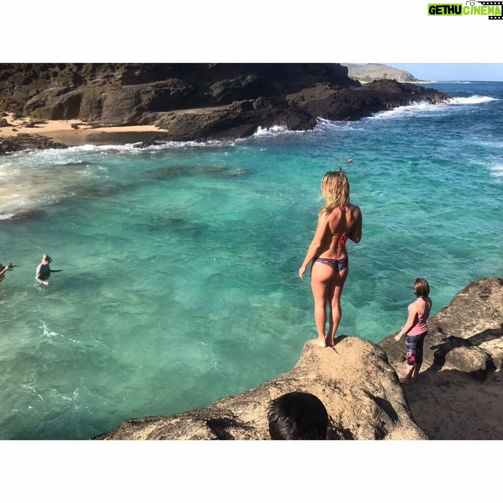 Chad James Buchanan Instagram - #cockroachcove The name doesn't do it justice!! Hālona Blowhole