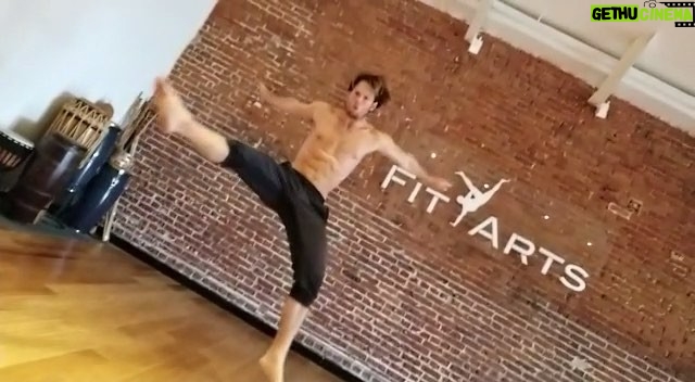 Chad James Buchanan Instagram - A few months in on training #capoeira @fitarts and the experience has been so gratifying! Learning new skills, moving the body in new ways, and finding yourself upside down quite often feels damn good 😎 . ...there’s so many things I want to do and learn. However, I find that many times acquiring a new skill is an area that is consistently procrastinated. BUT, every time I pull the trigger - making the investment of time and money - into a learning a new ‘thing’, the experience is always so uplifting and fulfilling. I want to learn various forms of martial arts, to sing, to dance, and much more. And I’m sure many of you share similar goals... . I promise you, you can learn how to do ANYTHING. It just takes time, commitment, and a fuck load of repetition. And quite ironically, it’s always the journey that’s more satisfying than the end result. . So - you might be putting off that ‘thing’ right now... but I think that it’s time for you to go for it. Put yourself out there. Sign up for whatever it may be. Don’t wait anymore. Commit to becoming a better you. Your future self will thank you for it ;) 🤓 Fit Arts