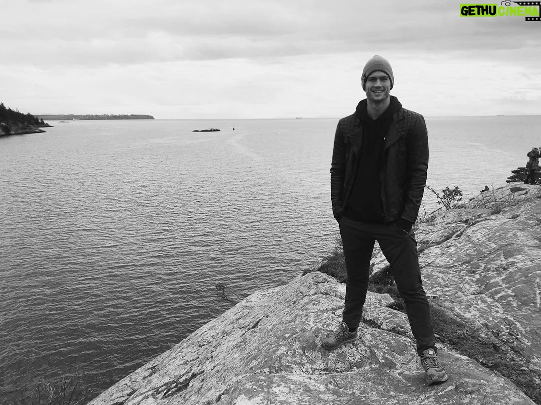 Chad James Buchanan Instagram - Im finding Vancouver to be a dreamy sort of place. Where else can you hike in a white out of snow and step foot on the beach in the same hour? Thanks @karmeljemmarie and @jinkee.yap for being so incredibly generous with your time and spirit! White Cliff Point