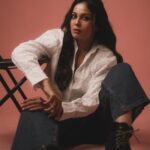 Chandini Tamilarasan Instagram – New year, new feels, new chances. Same dreams, fresh starts ✨
📸 @irst_photography ✨
Mua @rajavelul ✨
Hairstylist @prem_hairstyle ✨
Assisted by @ramanna386 ✨

#chandinitamilarasan #chandini #actresschandini #photoshoot #sunday #love #vibes #weekendvibes #weekend #kollywood #tollywood #tollywoodactress #weekendmood #happynewyear #happynewyear2024 #firstpost2024