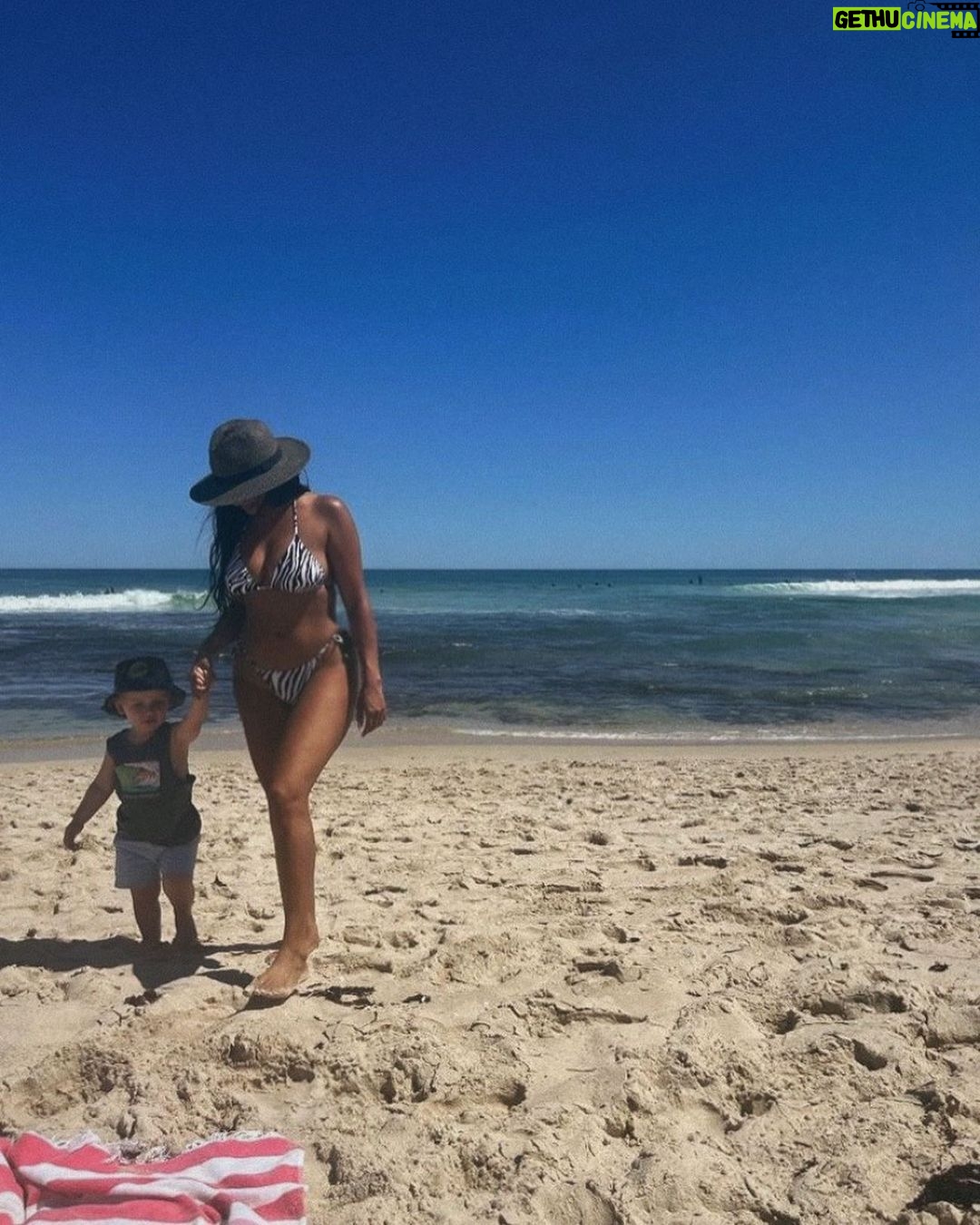 Chandrika Ravi Instagram - Trips home are good for the soul. Perth, Western Australia