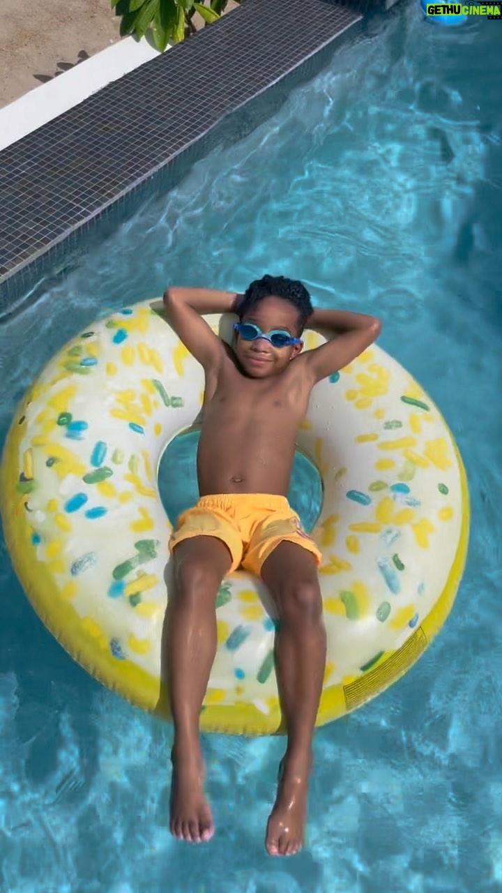 Charles S. Johnson IV Instagram - HAPPY 9th BIRTHDAY TO THE COOLEST OF THE COOL, Charles V! The world is yours CHAMP! 🚀🚀🚀 #COOLERTHANCOOL #THELIFEOFV #youngCinco #V #THEUPGRADE #KIRASKINGS