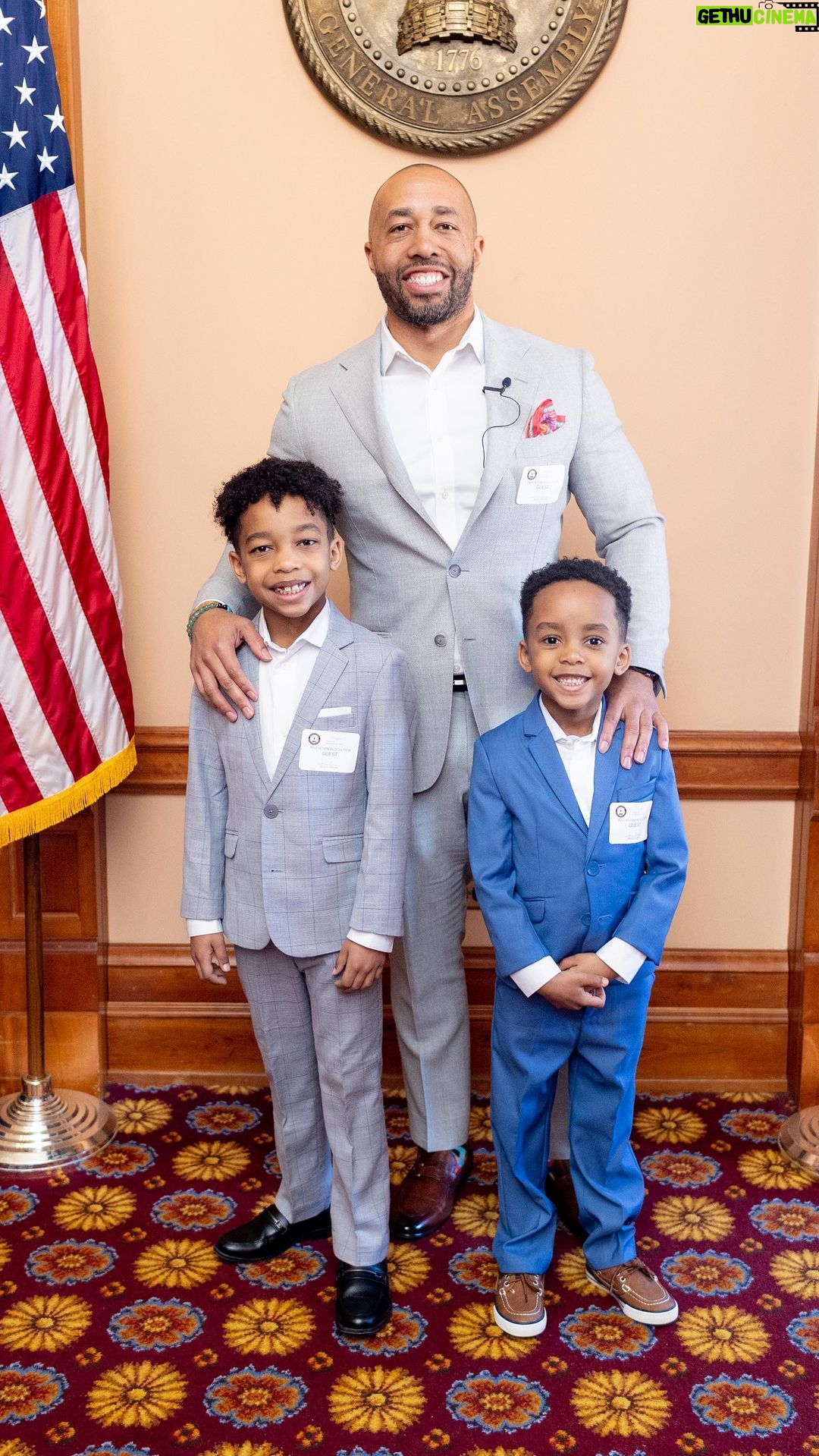 Charles S. Johnson IV Instagram - “GEORGIA WE HAVE WORK TO DO” 🍑 It was an honor to be recognized by the Georgia state assembly. Thank you @parkcannon58 for making this invite resolution possible. For those that are unaware. Georgia leads the country with the highest maternal death statistic. Enough is enough. Change is coming to Georgia. #applypressure #georgiaonmymind #maternaljustice #blackmamasmatter #4kira4moms Georgia State Capitol