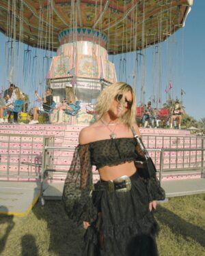 Charli D'Amelio Instagram - coachella 1 charli 0