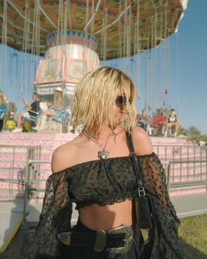 Charli D'Amelio Instagram - coachella 1 charli 0