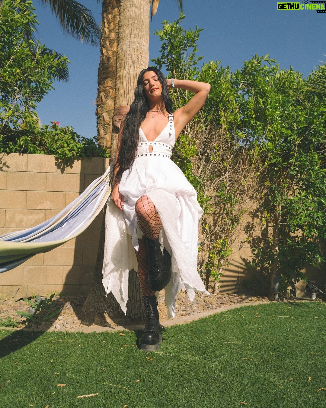 Actress Charli D’Amelio HD Instagram Photos and Wallpapers April 2023