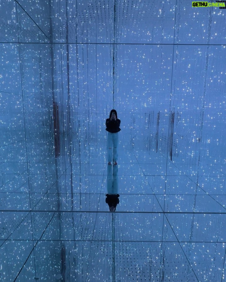 Charli D'Amelio Instagram - love teamLab Planets TOKYO / チームラボプラネッツ
