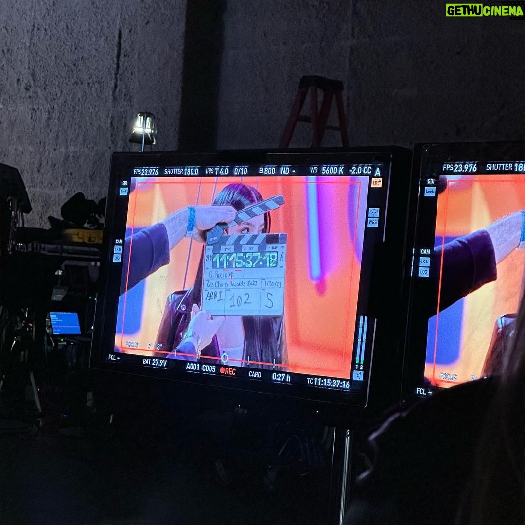 Charli D'Amelio Instagram - im hosting the kids choice awards on march 4th with @nateburleson !!! i canβt wait to show you what we have in store πππ§‘ @nickelodeon @kidschoiceawards