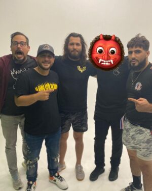 Charlie Decca Instagram - Mera @chenteydrach doblé gracias por tratarme como familia y ser un tipo sincero y #realhastalamuerte 
Me pase super bien cabron aqui en PfknR. @gallimbostudios 4L🤞🏻y tambien gracias a todos en gallimbo studios @idelectrox @zengozo @alenaturo @realengo @_carliton fue un placer
•
•
•
•
•
#chente#puertorico#que#cabron#pfknr#sanjuan#miami#gallimbostudios#puñeta#🇵🇷#laisladelencanto#