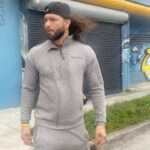 Charlie Decca Instagram - @onewheel shredding through dade county with @gamebredfighter , if you haven’t shredded on one wheel what you waiting for 🏂x🛹 Wynwood Walls