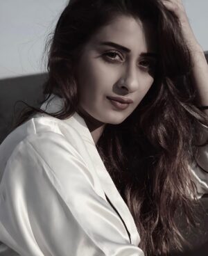 Chestha Bhagat Instagram - Let me remind you 🥀