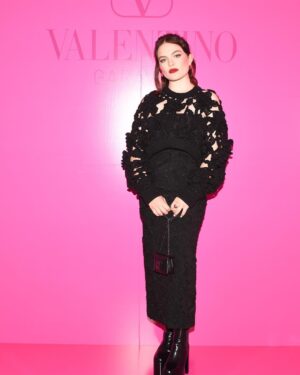 Chiara Aurelia Instagram - last night for #valentinopinkppcollection @maisonvalentino !! 💖💄💘 thank you so much for having me, the collection is beautiful.. 😍
