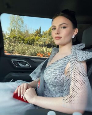 Chiara Aurelia Instagram - last night was a dream come true, thank you so much to the @criticschoice awards for having me!! 💫💋