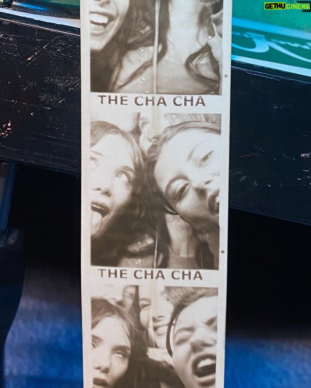 Chiara Aurelia Instagram - cha cha real smooth