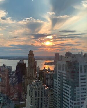 Chiara Aurelia Instagram - i miss the city 🌃