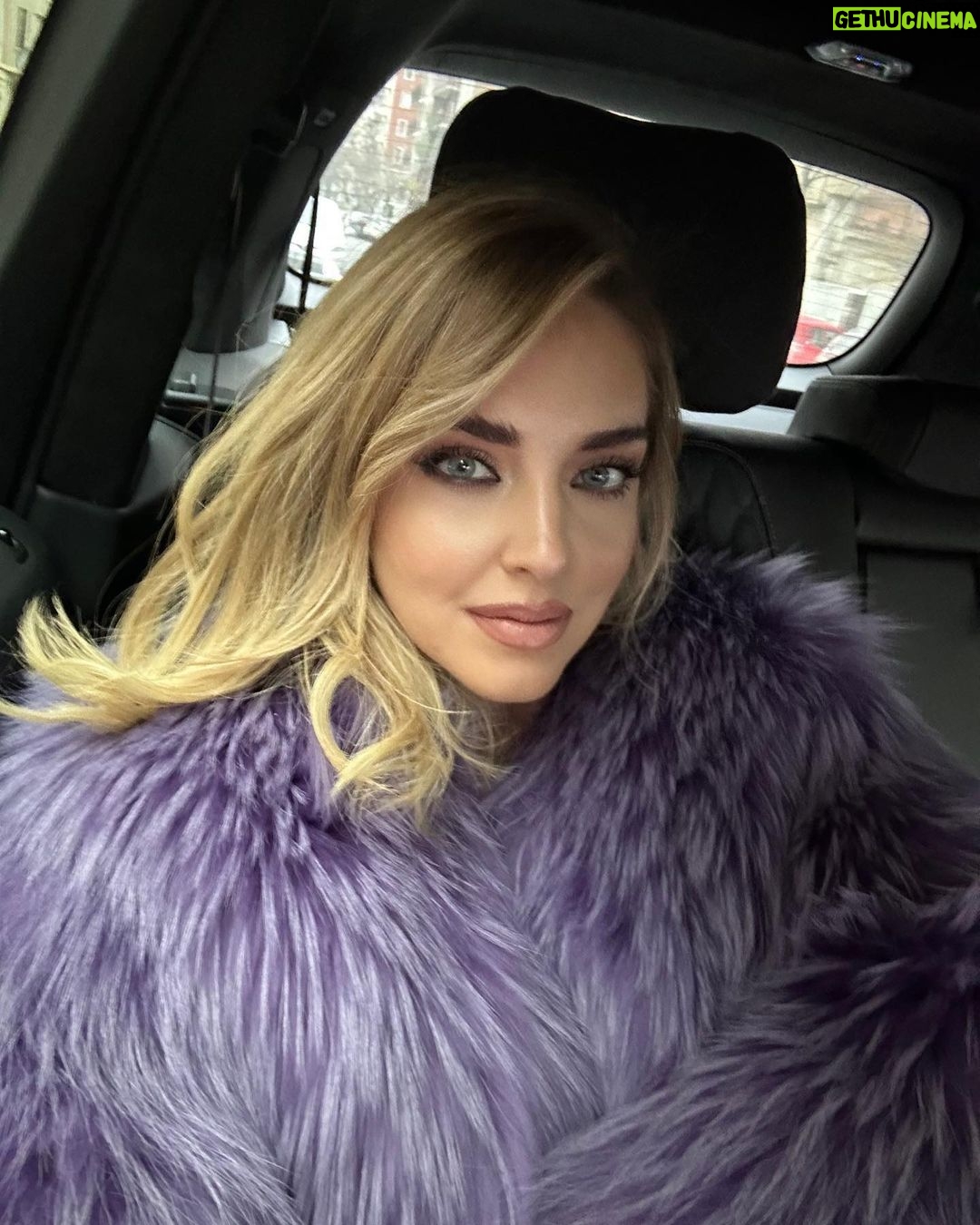 Chiara Ferragni Instagram - These days and these looks ✨ Milan, Italy