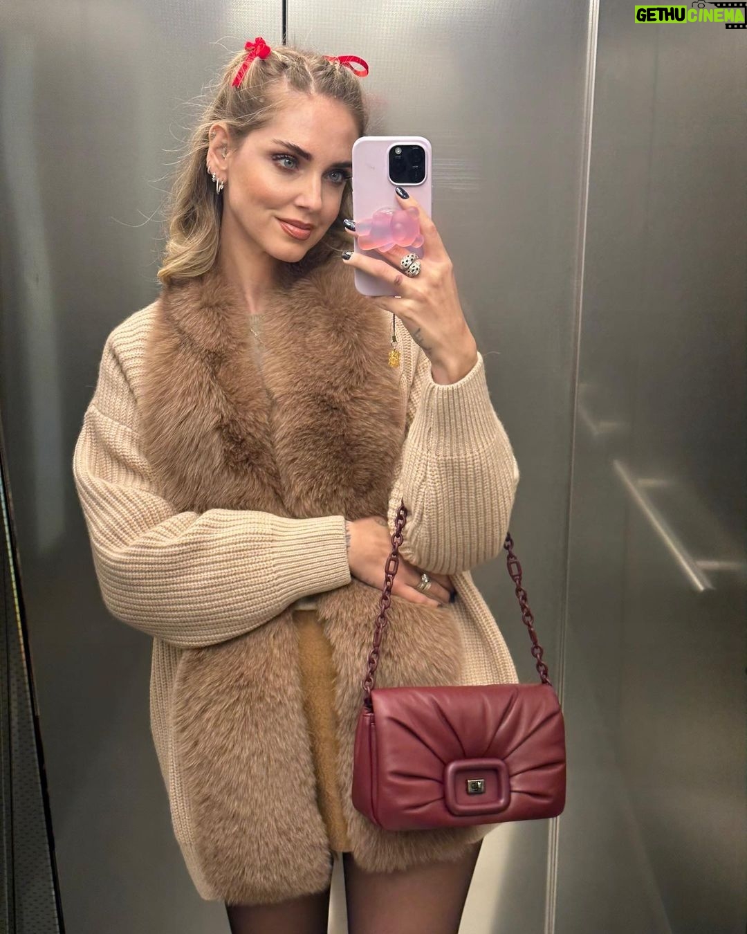 Chiara Ferragni Instagram - These days and these looks ✨ Milan, Italy