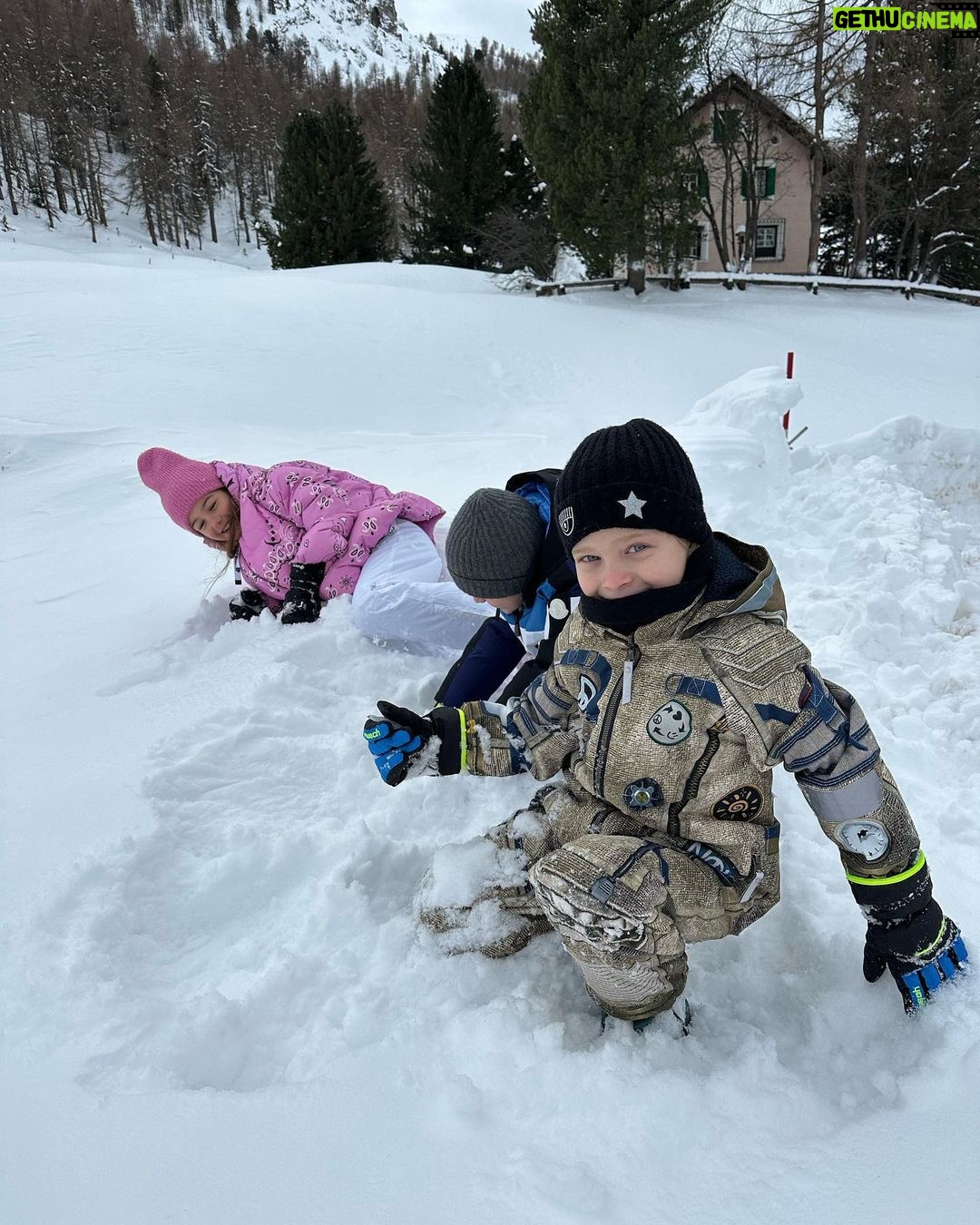 Chiara Ferragni Instagram - Sunday in Sankt Moritz ❄️