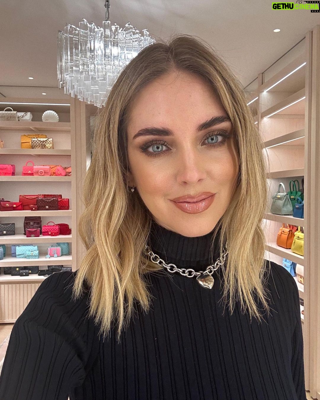 Chiara Ferragni Instagram - These days 🙏🏻 Milan, Italy