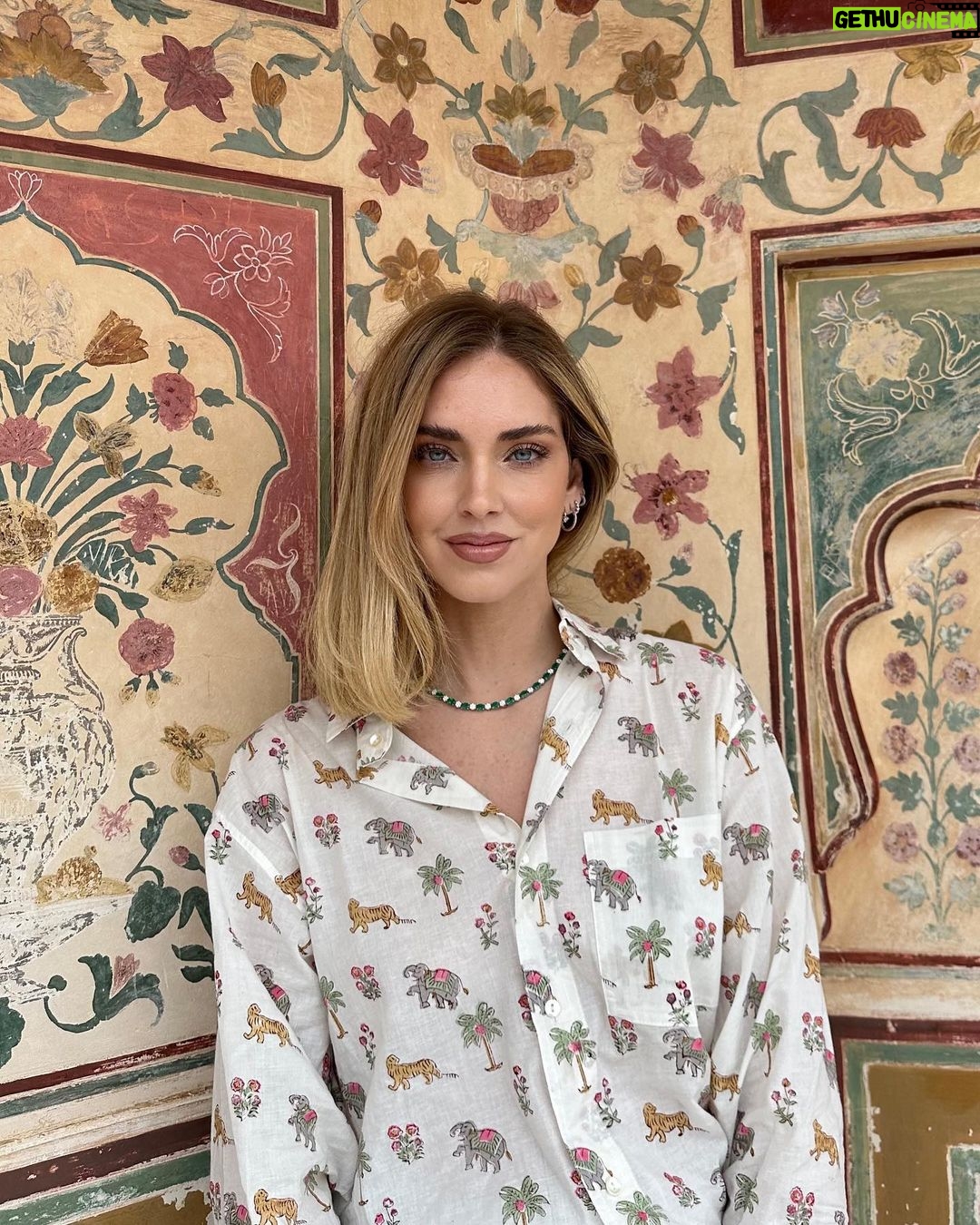 Chiara Ferragni Instagram - India day 7: Jaipur and the Amber Fort 💖 Jaipur, Rajasthan