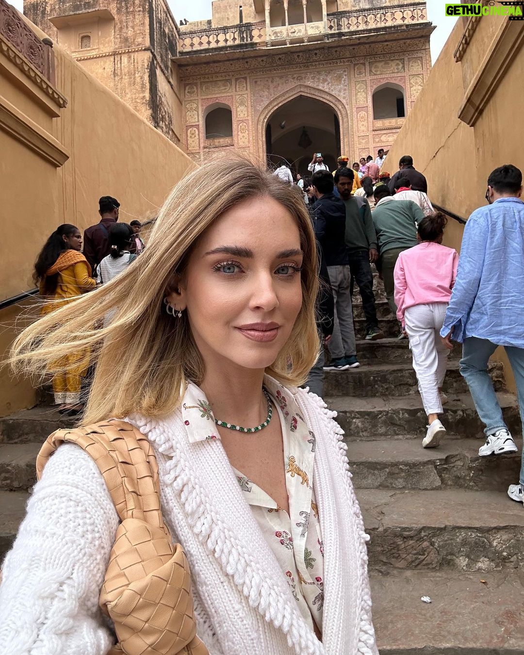 Chiara Ferragni Instagram - India day 7: Jaipur and the Amber Fort 💖 Jaipur, Rajasthan