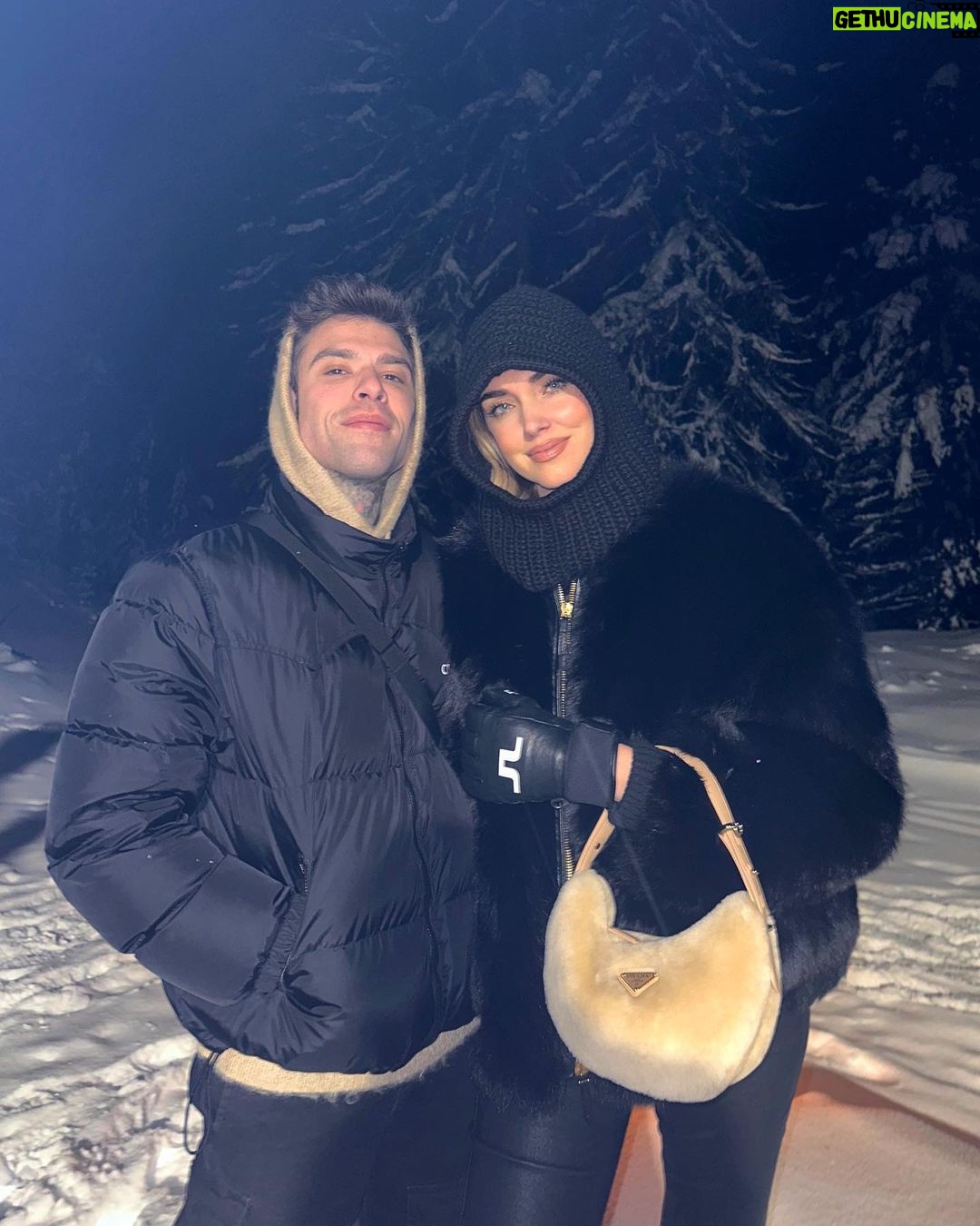 Chiara Ferragni Instagram - A beautiful Saturday night 🥹 Sankt Moritz