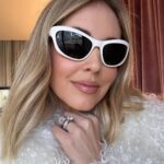 Chiara Ferragni Instagram - Winter days in Milan wearing the coolest Sky Eye sunnies from @chiaraferragnibrand 🤍 #adv Milan, Italy