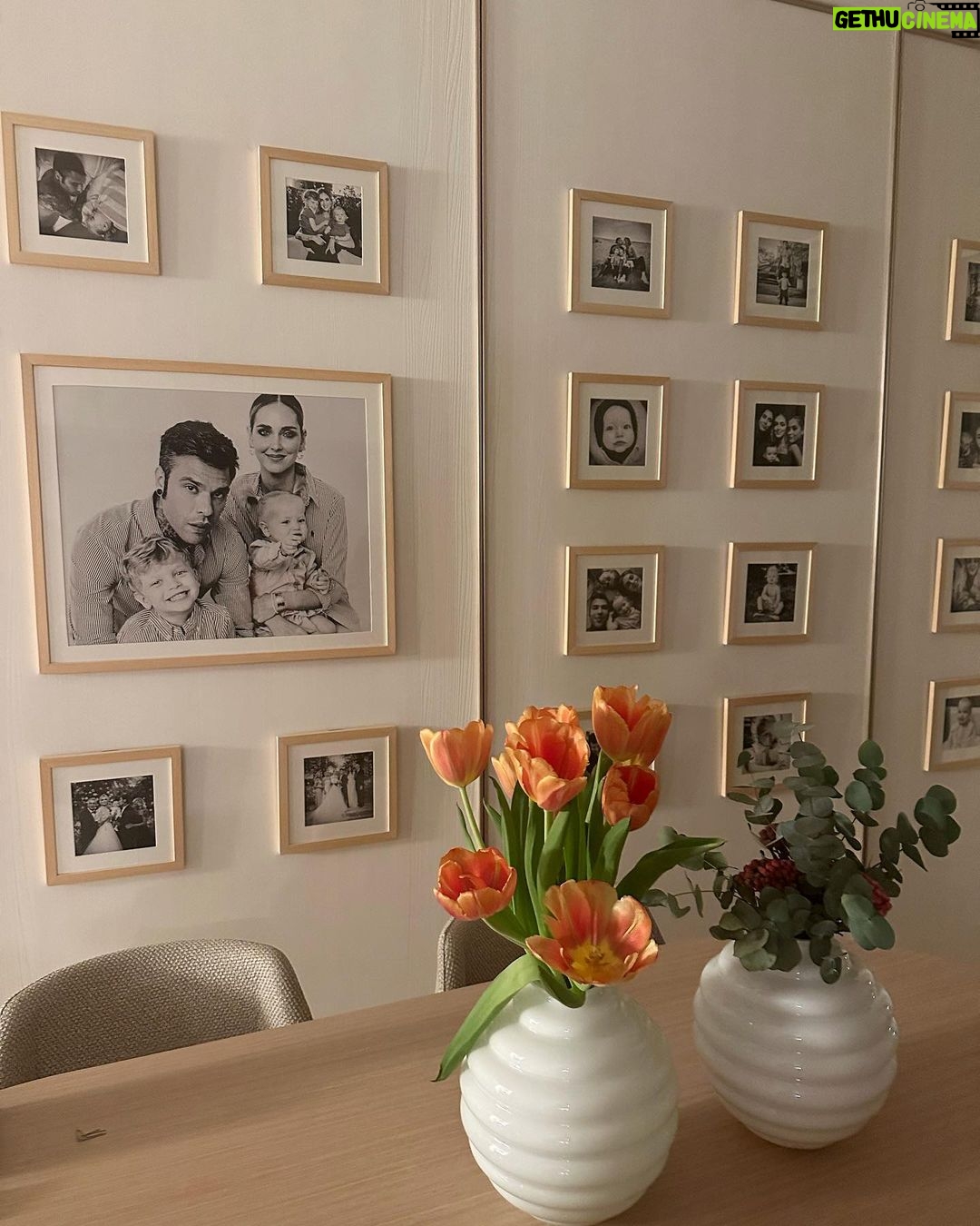 Chiara Ferragni Instagram - New house things and @valentinaferragnistudio event last night 💖 Milan, Italy