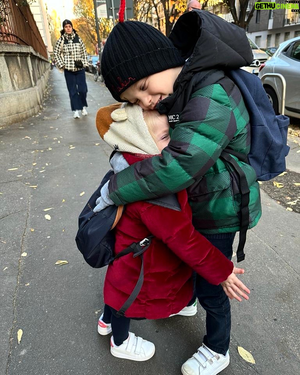 Chiara Ferragni Instagram - I love you my babies and I love that you adore each other 🥹