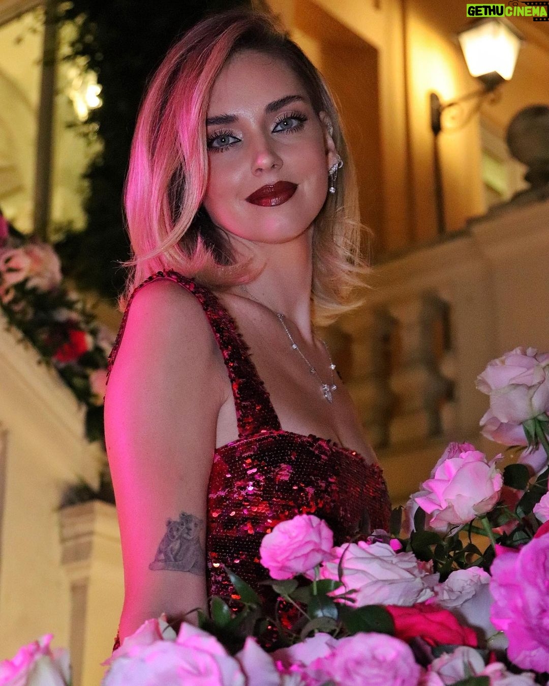 Chiara Ferragni Instagram - A beautiful night celebrating @chiaraferragnibrand's new store opening in Rome ✨ Thanks everyone for joining us 🙏🏻 Hotel de Russie, a Rocco Forte Hotel