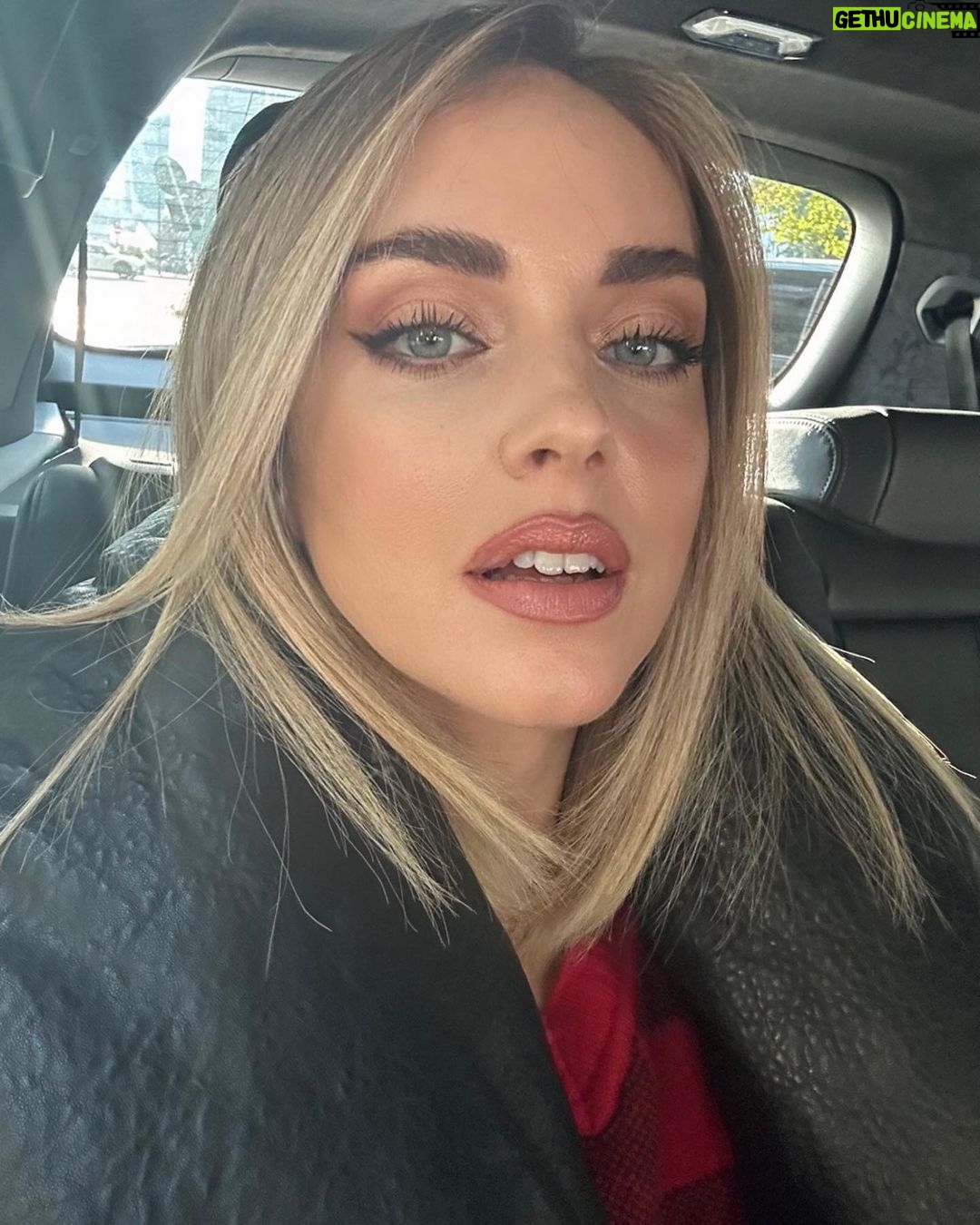 Chiara Ferragni Instagram - Beautiful thingz 💖 Milan, Italy