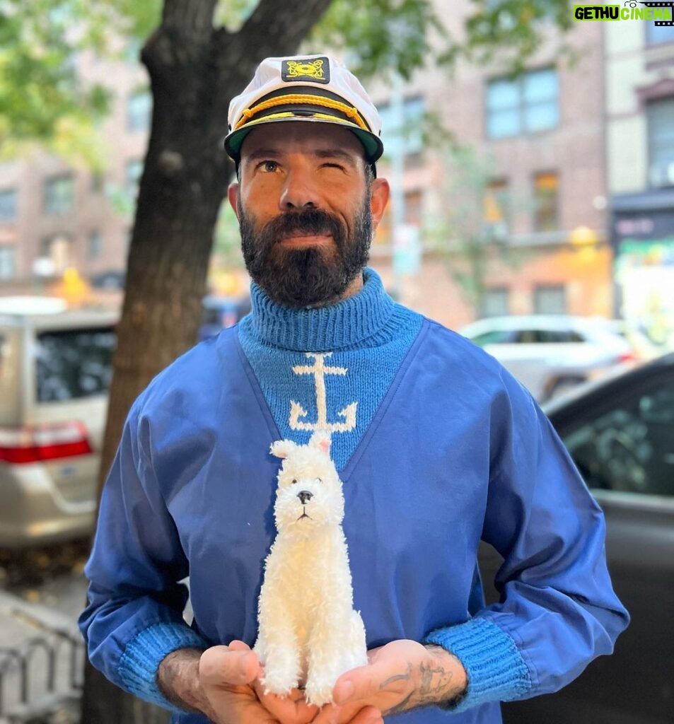 Chico Felitti Instagram - HALLOWEEN: capitão haddock (ainda é quarta)