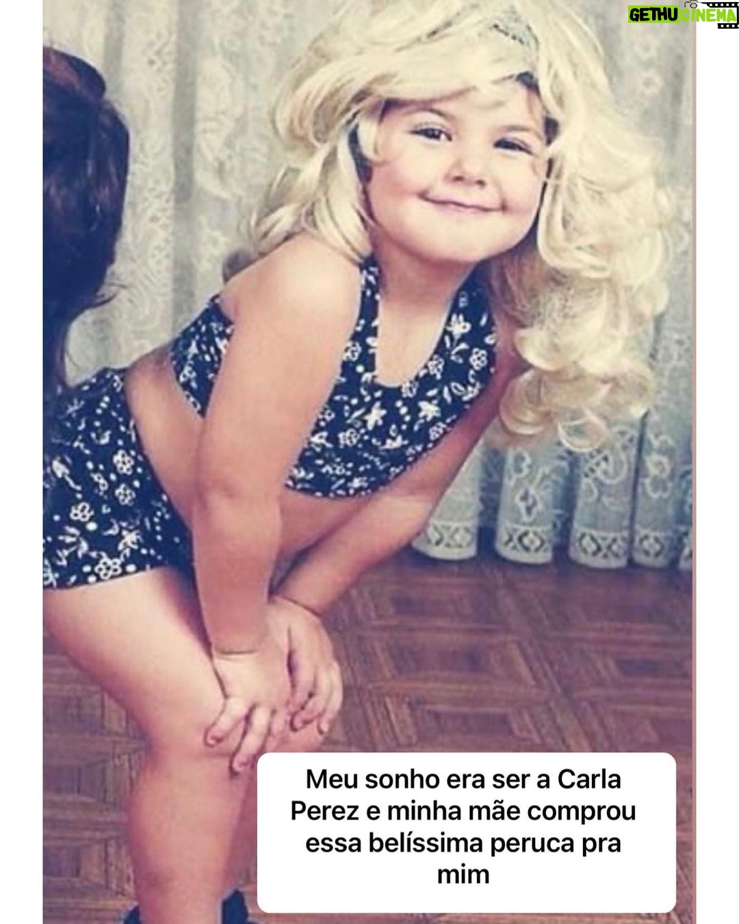 Chico Felitti - 40.8K Likes - AH, A INFÂNCIA! As melhores fotos de criança competiram ontem nos stories. Essas são as dez que o público tatuou no coração, mas dá pra ver as 40 fotos no story destacado EC INFÂNCIA