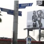 Chico Felitti Instagram - EP2: Depois de ser apontada e rechaçada como namorada de Leonardo DiCaprio, Kat Torres decide se mudar para os EUA. Em menos de seis meses, já está num outdoor da Sunset Boulevard, uma das ruas mais icônicas de Los Angeles (fotos 1 & 6). Esse episódio mostra como o advogado de Melania Trump ajudou a convencer o governo americano que aquela modelo era um talento extraordinário, que foi capa de revistas como a Lofficiel Latvia, da Letônia(foto 2). Depois de conseguir um visto de talento extraordinário, Kat topa ser garota-propaganda de uma marca de água fashion (fotos 3 & 5) e essas fotos acabam publicadas em revistas como a People (foto. 4). E ela conquista uma fatia da América. Ouça o episódio no link da bio