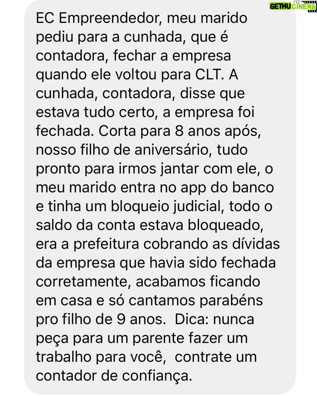 Chico Felitti Instagram - Empreender pode ser difícil! O Santander me chamou para perguntar para a galera que me segue quais foram as histórias mais malucas que já passaram na saga que é o sonho do próprio negócio. Os causos têm nota fiscal perdida embaixo da máquina de lavar e um menino que achava que os pais eram "MEI agricultor" kkk. E você, que perrengue já passou nessa vida de CEO de MEI? Conta aí nos comentários, e aproveita que está chegando o Dia do Empreendedor. E pode respirar aliviado que o Santander tem produtos e serviços para deixar essa jornada bem menos "perrenguenta". Saiba mais no link da bio de @santanderbrasil #publicidade