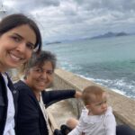 Chico Felitti Instagram - A Mulher & O Mar: Dona Nadir vê o oceano pela primeira vez na vida quando está prestes a completar 60 anos, & diz “parece que a torneira tá quebrada”. Ouça no podcast Gente da semana (o link tá na famosa bio) Copabacana