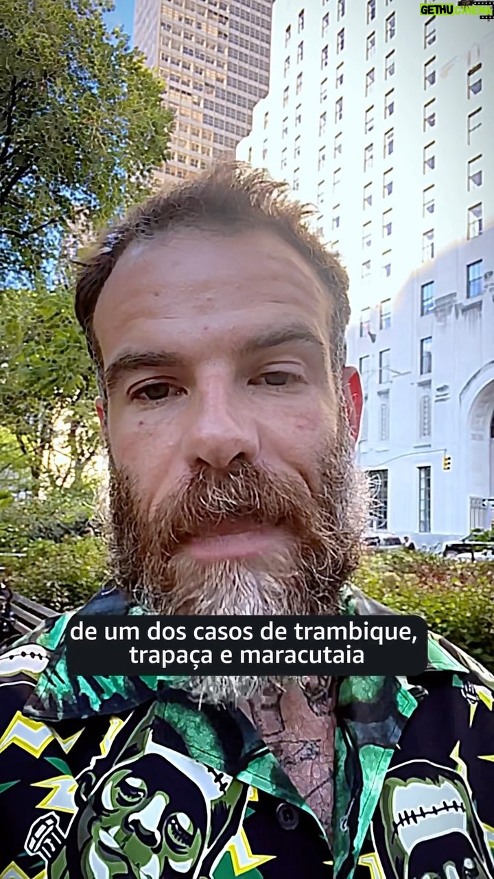 Chico Felitti - 32.4K Likes - O PODCAST TÁ PRONTO! Minha próxima investigação sai em breve. Muito em breve. E é a história de uma vida de trapaças, trambiques e maracutaias como a internet brasileira nunca viu. Alguém aí tem um palpite do que vai ser? Até já já :)