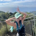 Chise Ninja Instagram - ⛰hiking with my new nails and New Haribow bags 🦔💙!!.. .. .. @yanoooouand / @fumiaki_yano_0705 . Yanoooouuu and Yanooooooo was funny to me 🤣🤣🌪🌪🦔✨🙏🏻.. . . . チタネイル塗ったから、爪を守りながらジェルネイルできたぁ✨🦋ロングネイルにしたい人は必須😝… #チタネイル #titanail @titanail.official 🙏🏻✨.. 千葉県 鋸山 地獄のぞき