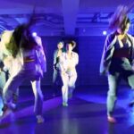 Chise Ninja Instagram - 🔥🔥🔥🔥 Look!!!! CHISE can dance 🤣🔥🙏🏻😭.. . . Thank you for asking me @showko1213 🙏🏻💙 Thank you for trusting me 🫠💙.. We made a choreography each part and everything was a fun moment 🤣✅🔥. 🦋 @mikua_mori 🦋 @kaguya_is_fine 🦋 @mana_dx 🦋 @name_kaho 🦋 @konochan____ 🦋 @aacco_29 ✅Studio @studio.major 🎶 @missymisdemeanorelliott #missyelliott 🎥　video by @mitsushi324 何回見ても最高🤣 個性爆発🔥、そして、リハ毎回爆笑してたなぁ🤣🙏🏻…最高やっ！またすぐ集まろなぁ🐒… Tokyo Japan