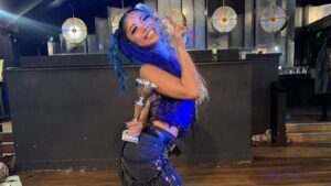 Chise Ninja Instagram - The Sky’s Ball in London 2022 .
Woman’s performance  Grand Prize.
Mother Japan CHISE NINJA 💙.
.
.
.
This is not my 100% vibes BUT I need to share to you haha I’ll post more battle video 🥰wait wait haha 🫖.
.
Hair made by @ryunoshin_tomoyose :)!!!.
.
.
.
.
Keep pushing my self ☕️thank you for supporting me🦋❤️‍🔥. @iconichouseofninja 💙..
London ninja chapter made me hype in the battle 🤡💙.
.