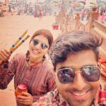 Chitra Shukla Instagram - First Ganga snan as a couple after marriage☺️#harhargange🙏 At the Legendary Dashashwamedh Ghat, Holy Ganges 😊✨ #banaras #gangaghat #kashivishwanath #mandir #chitrashuklaupadhyay #vaibhavupadhayay #chitrashukla #vc #vaibhavchitra #chitrabhav Dasasamet Ghat, The Holy Ganga, Banaras ( Varanasi ), UP- India