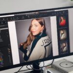 Chloée Deblois Instagram - Behind the scene d’un rêve pour le @magazine_vero 🎉 Direction artistique: Marie-Michèle Leduc @mariemichele_leduc Rédactrice en cheffe Théo Dupuis Carbonneau @theo_dc Direction mode: Sophie St-Laurent @sostlo Photographe: Marjorie Guindon @marjorieguindon_photographe Stylisme: Vanessa Giroux @vangiroux Mise en beauté: Alper Sisters @alpersisters Coordonnatrice: Claudia Guy @claudiaguy