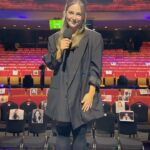 Chloée Deblois Instagram – Les @prixgemeaux 2023 ♥️♥️♥️♥️

Styliste @melaniebrisson_styliste 
Suit vintage revalorisé par @anomalcouture 
Mise en beauté @alpersisters 
Et beaucoup de pliziiiiir 🤗
