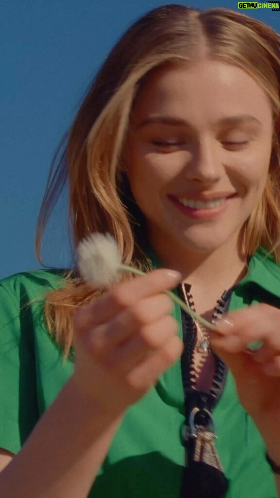 Chloë Grace Moretz Instagram - #MAKEAPROMISE to @UNICEF and support vulnerable children around the world with #LouisVuitton’s latest collection of eye-catching Silver Lockit bracelets, sported by House Ambassador #ChloeGraceMoretz. Discover the new creations via link in bio. UNICEF does not endorse any company, brand, product or service.