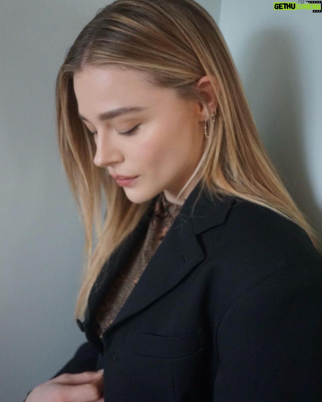 Chloë Grace Moretz - 1.1 Million Likes - 🤍right back to it🤍