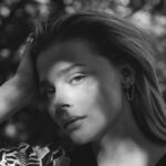 Chloë Grace Moretz Instagram - Loved this shoot :) here it is ! @heromag and thank you @therealnickrobinson for interviewing me :) Photography @fabienkruszelnicki Fashion @jermaine_daley Hair @hairbyadir  Make-up @karayoshimotobua  Manicurist @nailsbyshige Fashion assistant @ashleywsandoval Hair assistant @jamesbreish Cover image:  Jacket and jeans @marcjacobs  Bra @cdlp Ring @repossi