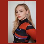 Chloë Grace Moretz Instagram - 🎄 red for the holidays in NYC last week 🎅 #MotherAndroid