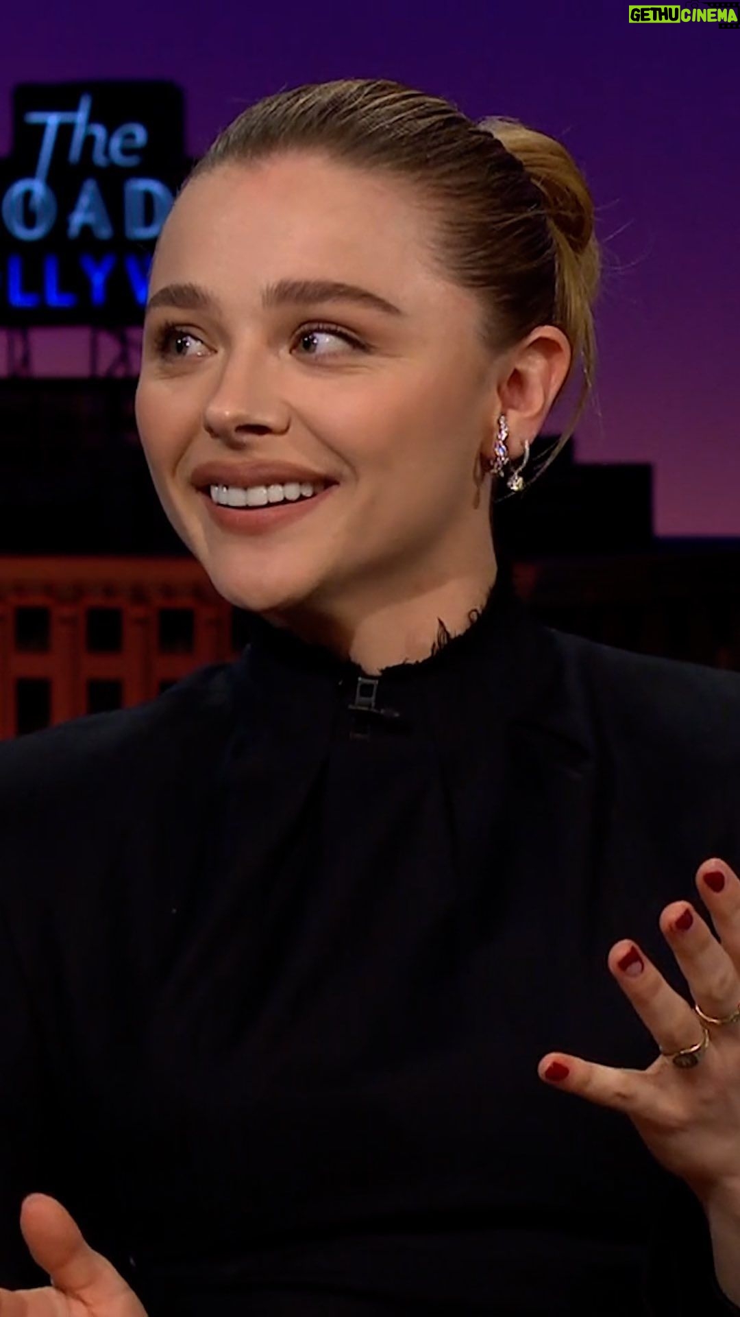Chloë Grace Moretz - 531K Likes - @chloegmoretz made up a British background to get cast in a #MartinScorsese film 🎥 #latelateshow #jamescorden #chloegracemoretz