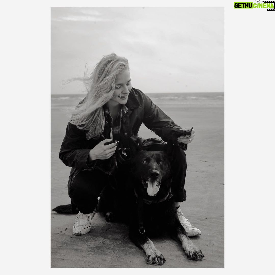 Chloë Grace Moretz Instagram - my little beach boy, awhile back